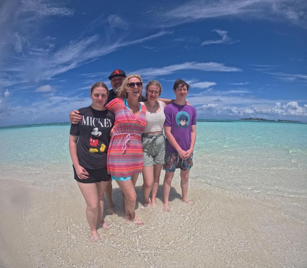 Pelican Beach Maafushi Esterno foto